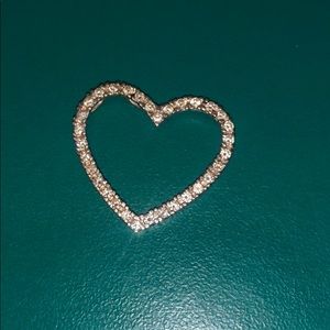 14k white gold diamond heart pendant
